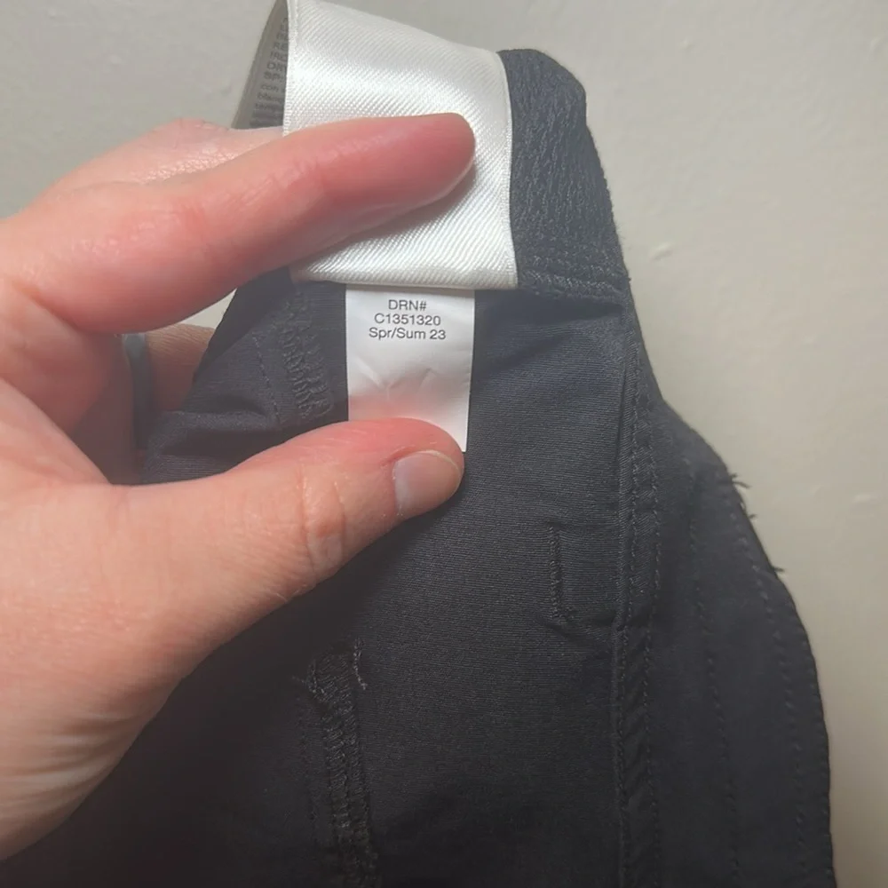 💛Eddie Bauer Women’s Black Summer Trail 6” Short Sz 12 Style 5165